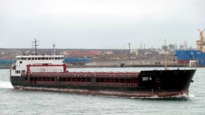 Иранский сухогруз сел на мель в порту Астрахани - russian.rt.com - Иран - Астрахань