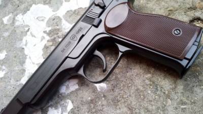 В оккупированном Мариуполе боевик ВСУ угрожал жителям оружием и ранил девушку - anna-news.info - ДНР - ЛНР - Мариуполь - Донбасс