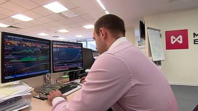 Рубль в "роковом месяце": август – не время расслабляться - vesti.ru - США
