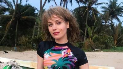 Кристина Асмус - Сестра Кристины Асмус стала ее дублершей в опасной сцене - 5-tv.ru - Шри Ланка