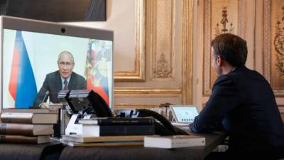 Владимир Путин - Эмманюэль Макрон - Макрон позвонил Путину, чтобы обсудить ситуацию в Афганистане и Донбассе - news-front.info - Россия - Франция - Афганистан - Донбасс