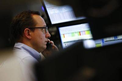 Andrew Kelly - Индекс S&P 500 закрылся незначительным ростом благодаря техсектору - smartmoney.one - New York - Нью-Йорк - state New York - Manhattan - Reuters