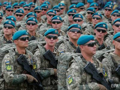 Раненые на Донбассе военные получат премии ко Дню Независимости - gordonua.com - Россия - Украина - Крым - Луганская обл. - Донецкая обл.