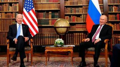 Владимир Путин - Джо Байден - СМИ в США узнали о возражениях Путина Байдену по размещению войск у Афганистана - 5-tv.ru - Россия - США - Вашингтон - Афганистан - Женева