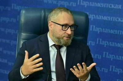 Антон Горелкин - Горелкин назвал поведение Google в России шантажом - pnp.ru - Россия