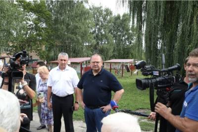 Олег Мельниченко - В Каменке обустроят двор на улице Дружбы - mk.ru - Пензенская обл. - район Каменский