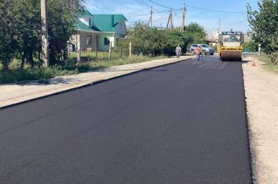 В новый асфальт "одевают" дороги в отдаленных районах Липецка - lipetskmedia.ru - Липецк