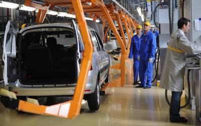 АВТОВАЗ отказался от сверхурочной работы в сентябре - zr.ru