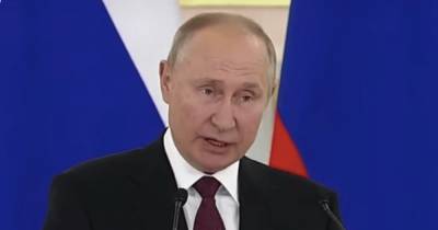 Владимир Путин - Ангела Меркель - "Нужно прекратить строить демократии по чужим лекалам": Путин обсудил Афганистан с Меркель - focus.ua - Москва - Россия - Украина - Германия - Афганистан