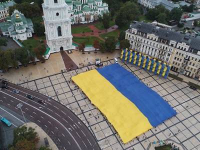 В Одесской области развернут самый большой флаг Украины - odessa-life.od.ua - Украина - Киев - Одесса - Одесская обл.