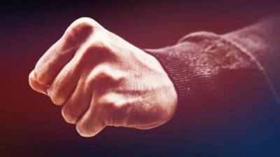 В Воронежской области конфликт с пешеходом обернулся для автомобилиста переломом 8 рёбер - vestivrn.ru - Воронежская обл. - с. Красное