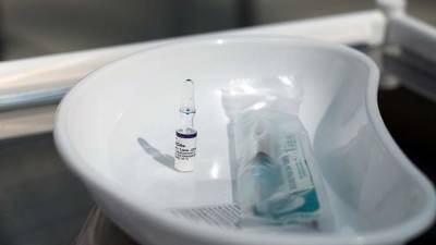 Татьяна Голикова - Голикова назвала вакцинацию способом защиты беременных от COVID-19 - iz.ru - Россия - Израиль