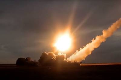 Сирийские ПВО из российских ЗРК уничтожили 22 израильские ракеты - mk.ru - Россия - Сирия - Дамаск - Израиль - Бейрут