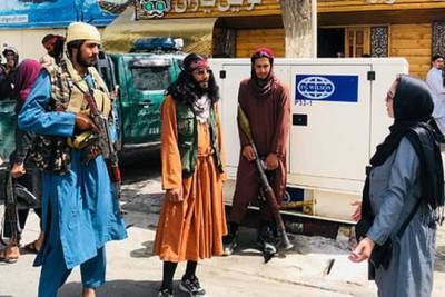 Боевики-стиляги из Кабула стали мемами в сети - versia.ru - Россия - Афганистан - Kabul - Twitter