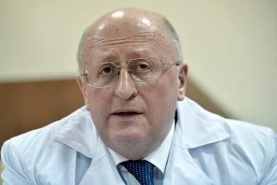 Валерий Фальков - Александр Гинцбург - Гинцбург призвал студентов привиться от коронавируса до начала учебного года - lenta.ru - Россия