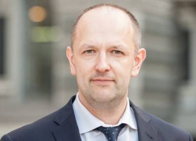 Топ-мнеджер НБУ стал членом правления Ощадбанка - minfin.com.ua - Украина - Франция - Польша - Голландия