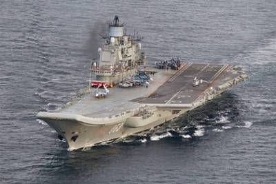 Ремонт российского «Адмирала Кузнецова» сдвинули на год из-за погоды - lenta.ru - Россия
