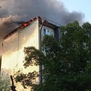 В киевской многоэтажке произошел пожар. Фото - reporter-ua.com - Киев - район Голосеевский, Киев