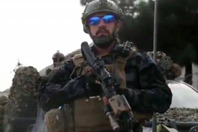Байден - Боевики «Талибана» переоделись в форму американских солдат, чтобы поглумиться над Америкой (ФОТО) - enovosty.com - США - Афганистан - Талибан