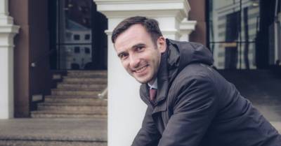 Уборка и демонтаж: Стакис рассказал, что будет со столбиками в центре Риги зимой - rus.delfi.lv - Рига - Латвия