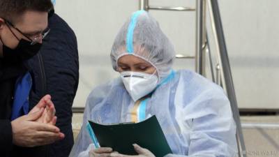 Игорь Юров - В России за сутки зафиксировано почти 800 летальных исходов от COVID-19 - newdaynews.ru - Москва - Россия - Челябинская обл. - Нижегородская обл. - Свердловская обл.