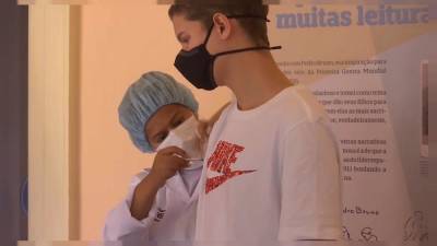 Борьба с коронавирусом: протесты и вакцинация - ru.euronews.com - Россия - Китай - Австралия - Белоруссия - Рио-Де-Жанейро - Бразилия - Испания - Куба - Афганистан - Мельбурн