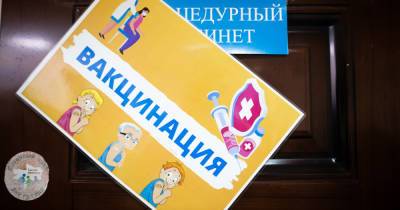Михаил Мурашко - «Спутник Лайт» одобрили для ревакцинации людей старше 60 лет - klops.ru - Россия