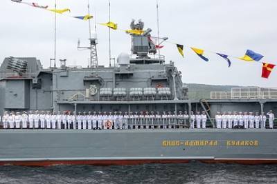 Мария Захарова - МИД прокомментировал решение Испании о недопуске в порт российских кораблей - lenta.ru - Россия - респ. Алтай - Испания