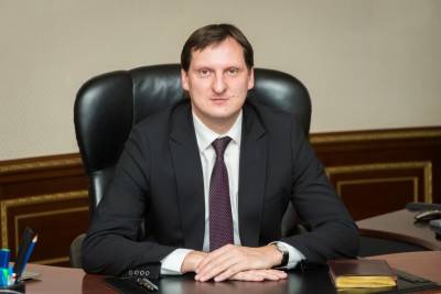 Алексей Иванов - Поздравление гендиректора ООО "ЛУКОЙЛ-УНП" Алексея Иванова с Днем Республики Коми - komiinform.ru - Россия - респ. Коми