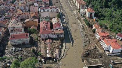 Жертвами разрушительных наводнений в Турции стали более 80 человек - unn.com.ua - Украина - Киев - Турция