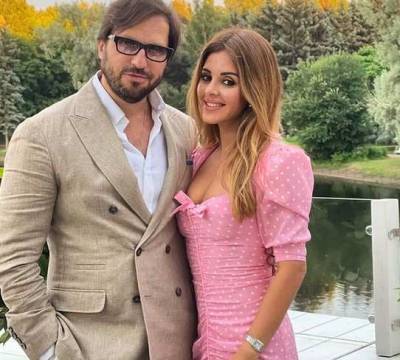 Александр Реввы - Супруга Александра Реввы на «Новой волне» показала стройную фигуру в мини-платье - actualnews.org - Сочи
