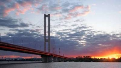 В Киеве более месяца будут ремонтировать мост через Днепр - lenta.ua - Украина - Киев
