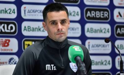 Тренер Миная Цымбал: Глупые ошибки сзади привели к поражению от Вереса - sportarena.com - Украина