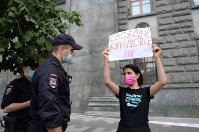 Михаил Ходорковский - Защитники канала-иноагента «Дождь» вышли под штаб-квартиру ФСБ - politnavigator.net - Москва - Россия