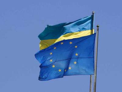 Олег Волошин - Политолог Ветренко назвала наивными надежды украинцев на «европейский рог изобилия» - actualnews.org - Москва - Россия - Украина - Киев - Крым - Кубань