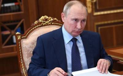 Владимир Путин - Путин поручил выплатить всем пенсионерам еще по десять тысяч рублей - argumenti.ru - Россия - США