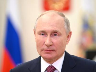 Сергей Шойгу - Владимир Путин - «Будет справедливо»: Путин перед выборами предложил выплатить всем военным и пенсионерам по 15 тыс. и по 10 тыс. рублей - rosbalt.ru - Россия