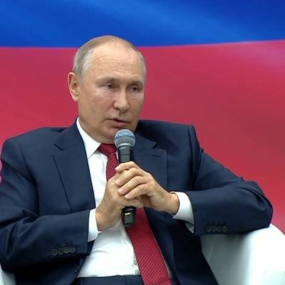 Владимир Путин - Президент Владимир Путин предложил дополнительно разово выплатить пенсионерам в этом году 10 тыс рублей - radiomayak.ru - Москва - Россия
