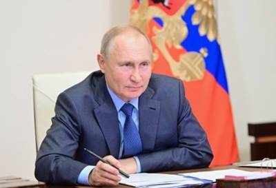 Владимир Путин - Владимир Путин обсудил с представителями "Единой России" сбор предложений в народную программу - online47.ru - Россия
