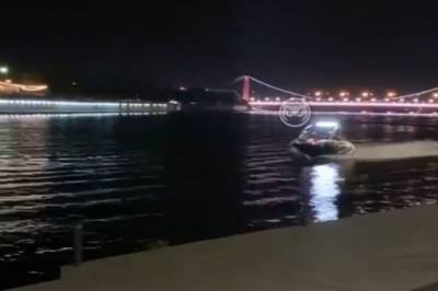 В Пензе на набережной сняли на видео «гнилой поступок» водителя катера - 7info.ru - Пенза