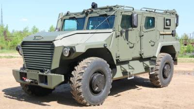 "ВПК" впервые показала на "Армии-2021" бронированную многоцелевую машину-амфибию - inforeactor.ru