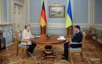 Владимир Зеленский - Ангела Меркель - Зеленский наградил Меркель орденом Свободы - vlasti.net - Украина - Киев - Германия