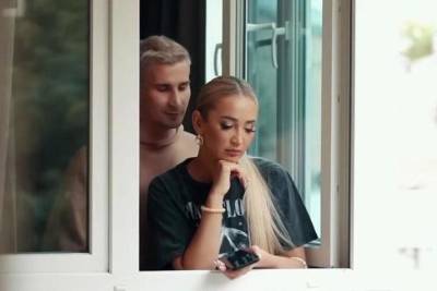 Ольга Бузова - «Новый парень» Бузовой рассказал, как она пахнет после Африки - ast.mk.ru - Россия - Астрахань