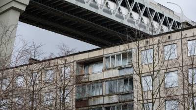 Продать всё, что не движется: Смольный наращивает объёмы приватизации - dp.ru