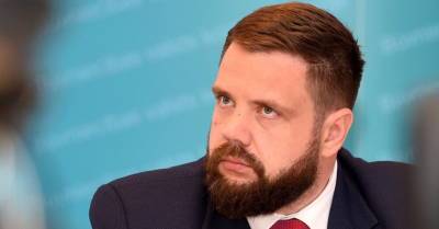 Янис Витенбергс - Витенбергс: на крупных предприятиях охват вакцинацией очень разный - rus.delfi.lv - Латвия