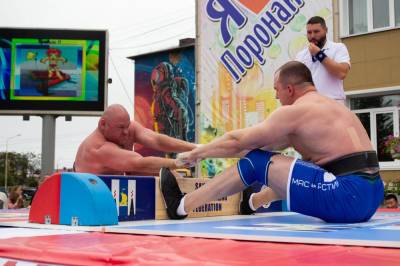 На Сахалине подвели итоги чемпионата России по мас-рестлингу - sakhalin.info - Россия - респ. Саха - Поронайск