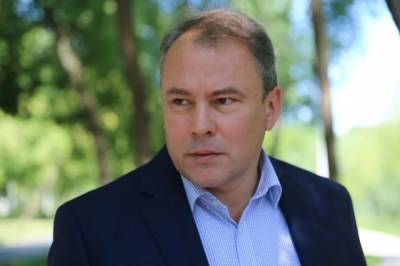 Петр Толстой - Петр Толстой: Наш флаг, как и гимн, живет в душах и умах людей - aif.ru - Россия