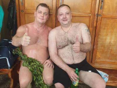 Мэр города в Хакасии сфотографировался в бане без трусов (фото, видео) - rosbalt.ru - респ. Хакасия - Саяногорск