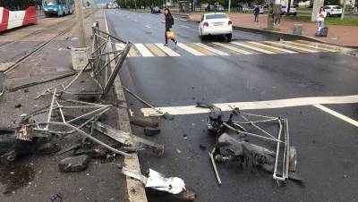 В Купчино водитель иномарки скрылся после ДТП с двумя пострадавшими - dp.ru - Ленинградская обл. - Санкт-Петербург - район Кировский, Санкт-Петербург