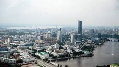 Александр Шувалов - Температура воздуха в Екатеринбурге превысила +35 °С - russian.rt.com - Екатеринбург